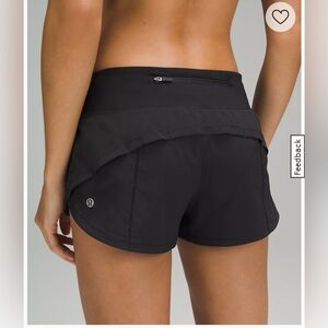 VINTAGE LULULEMON Speed Up Low-Rise Lined Short 2.5" SIZE 6